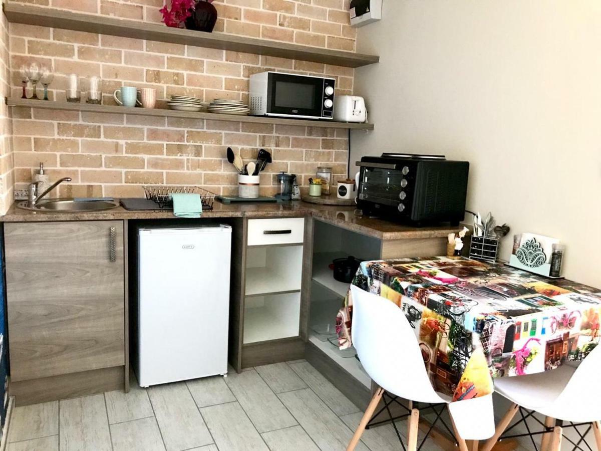 Posto Al Sole - Il Bacio Apartamento Bellville Exterior foto